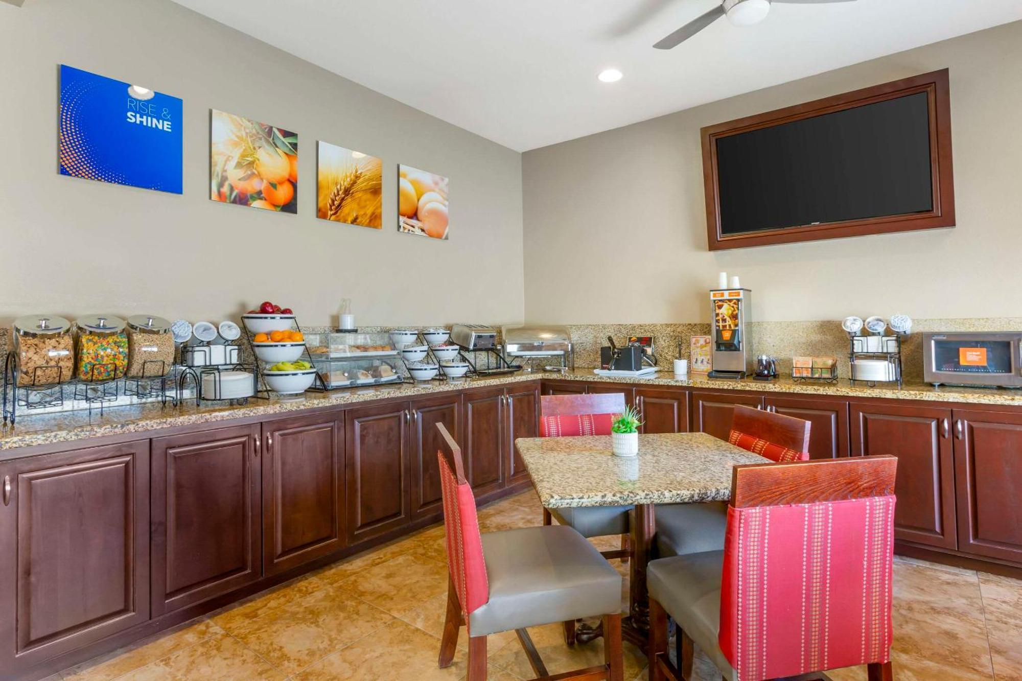 Comfort Inn West Phoenix At 27Th Ave And I-I0 外观 照片