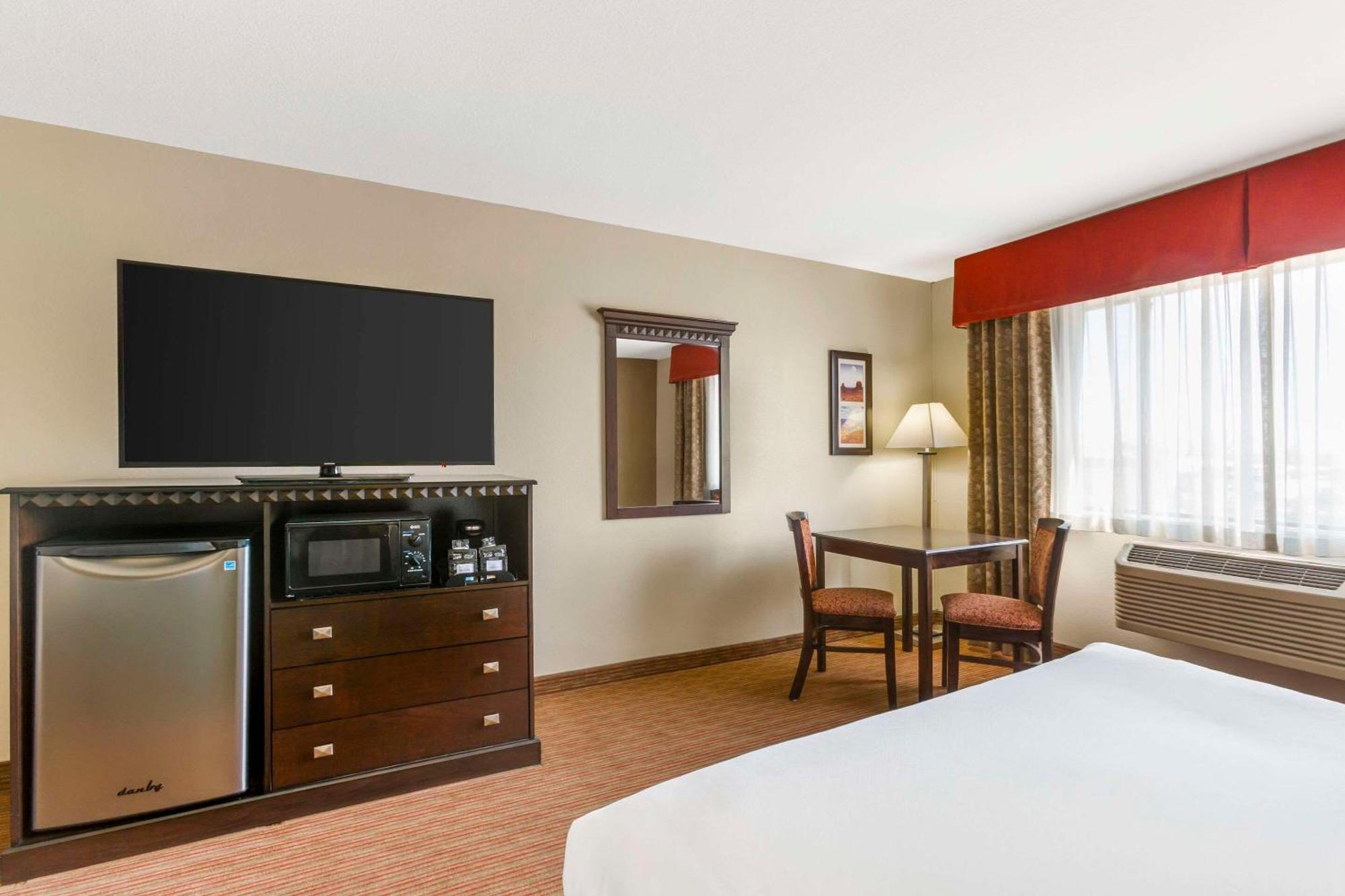 Comfort Inn West Phoenix At 27Th Ave And I-I0 外观 照片