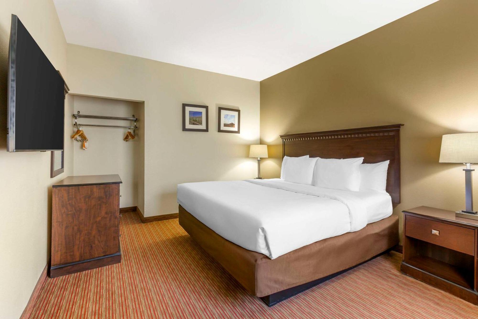 Comfort Inn West Phoenix At 27Th Ave And I-I0 外观 照片